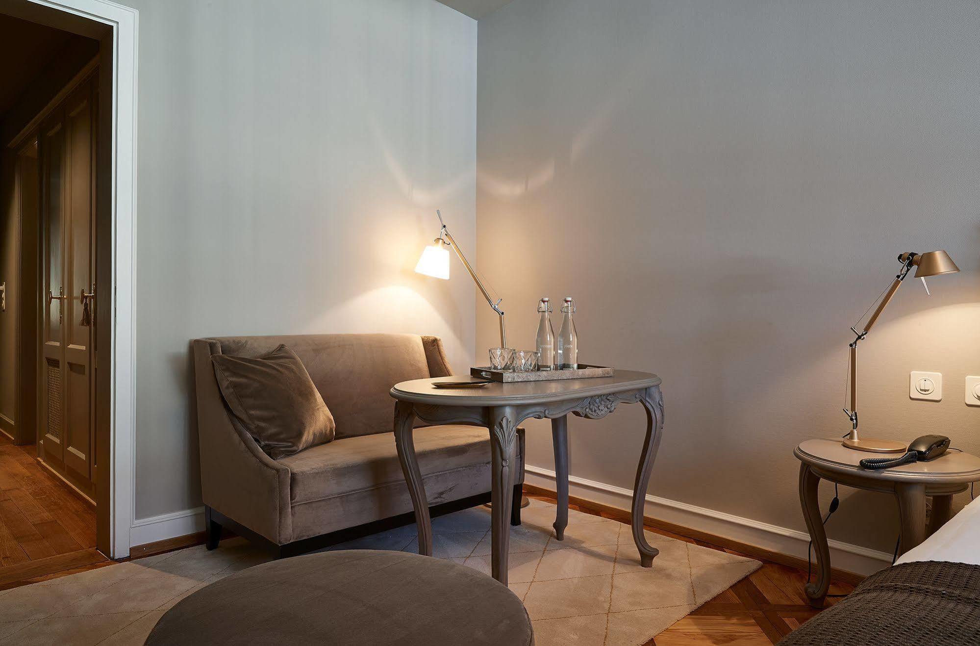 Boutique Hotel La Couronne ゾロトゥルン エクステリア 写真